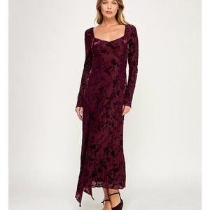 Elegant Burgundy Floral Velvet Dress